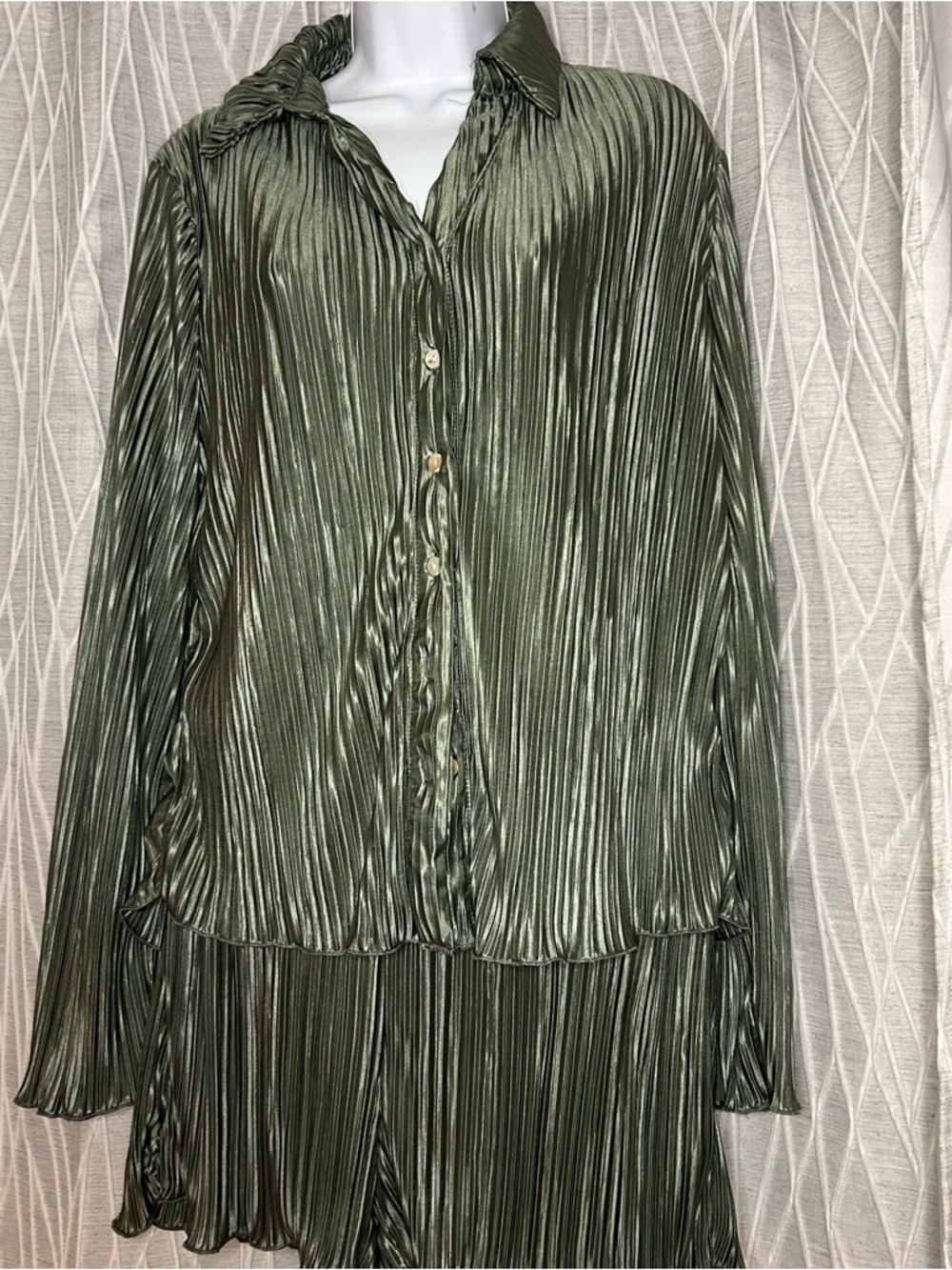 SHEIN Shiny Pleated Olive Green Set bridesmaid set or bride
